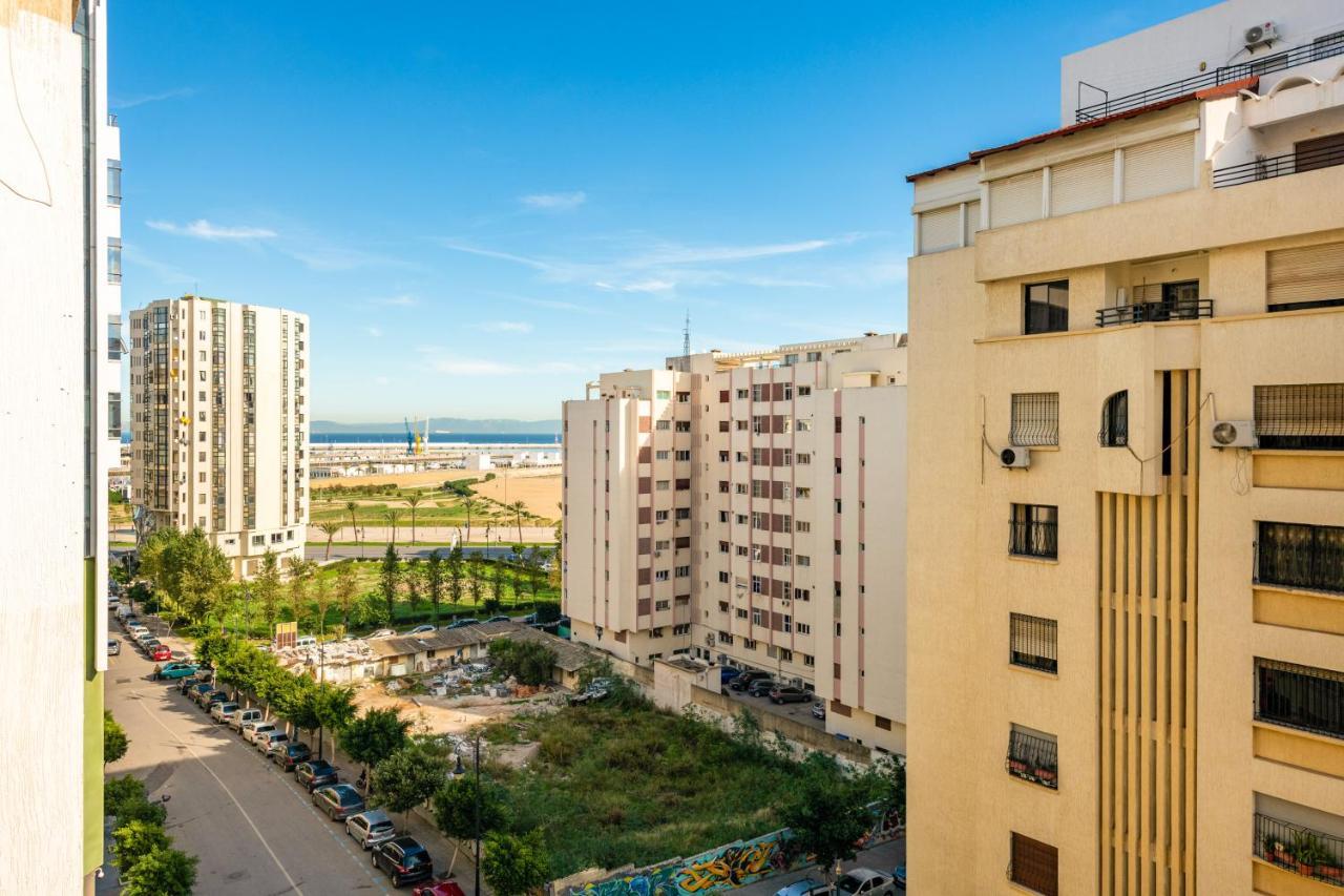 Appartement 2 Chambres Pres De La Corniche Tanger Buitenkant foto
