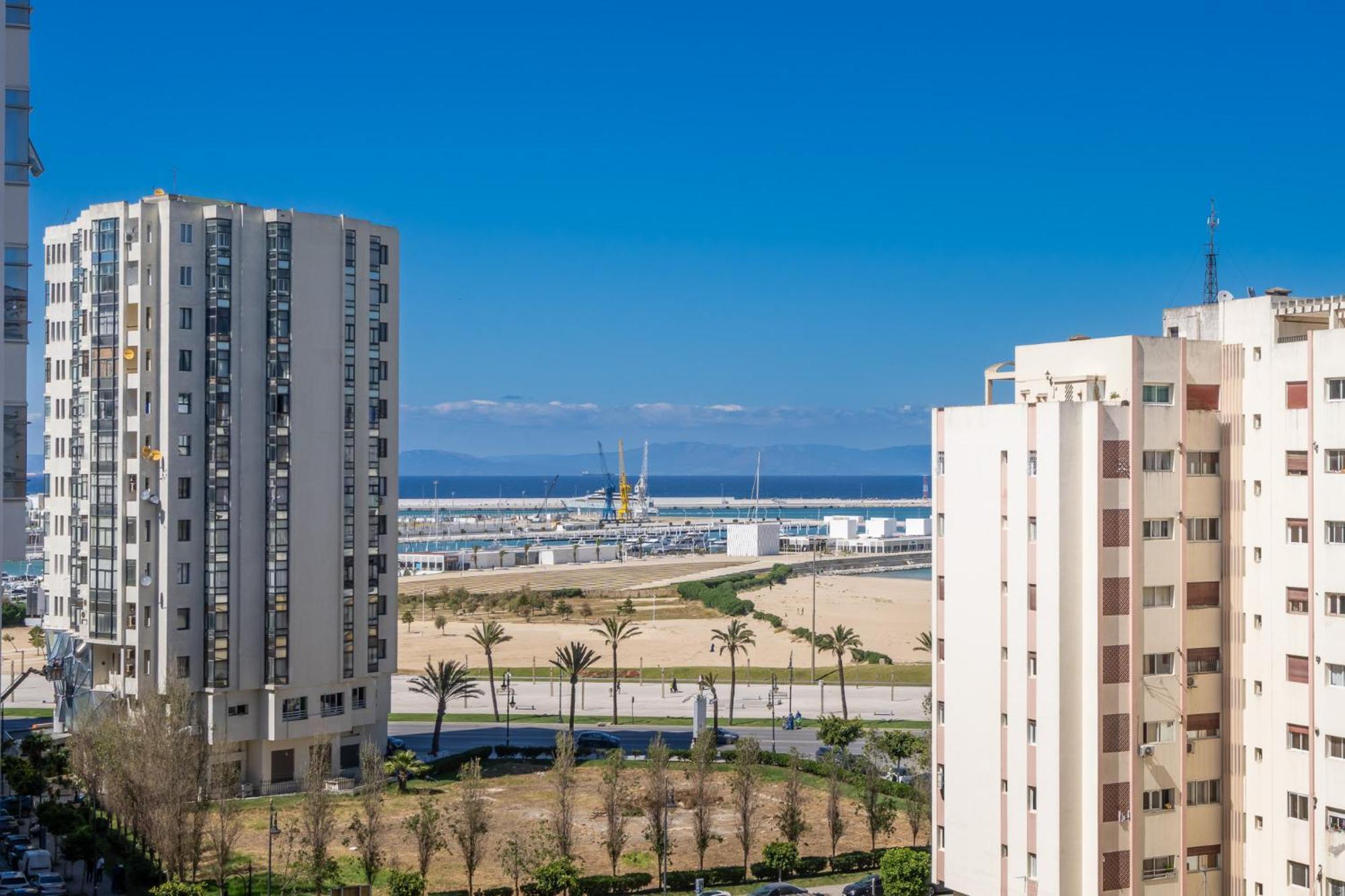 Appartement 2 Chambres Pres De La Corniche Tanger Buitenkant foto