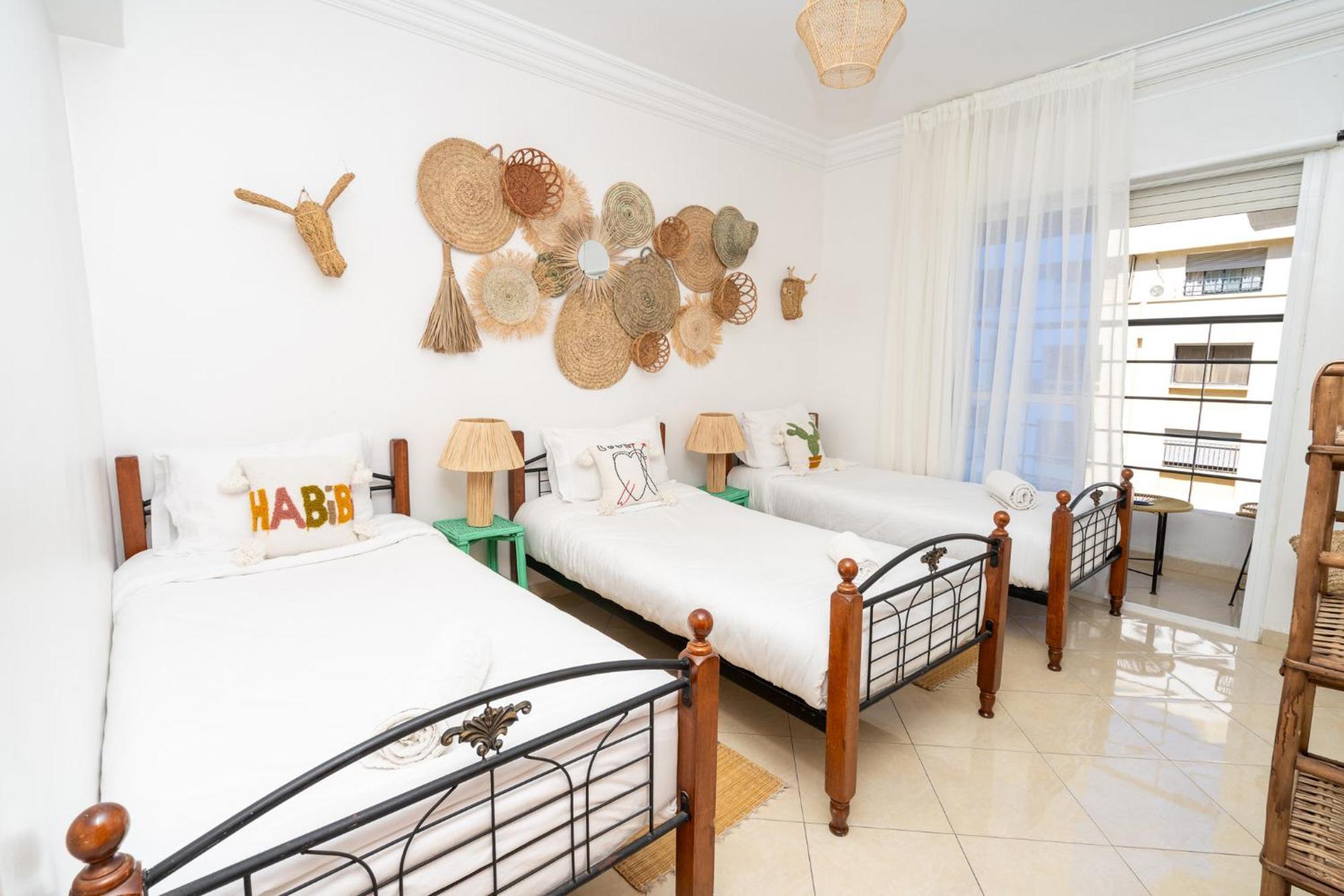 Appartement 2 Chambres Pres De La Corniche Tanger Buitenkant foto